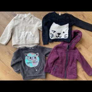Size 3T sweaters and sweatshirts